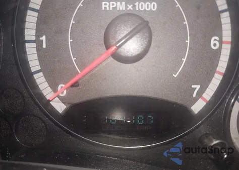 2005 Jeep Liberty Sport z USA, uszkodzony, nr VIN 1J4GL48K05W619165